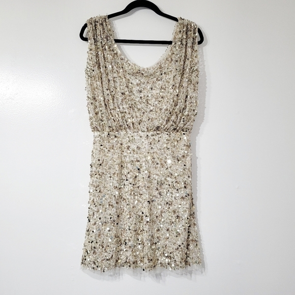 Aidan Mattox Gold & Champagne Sequin Beaded Sleeveless Mini Dress Size 8 - Picture 2 of 11